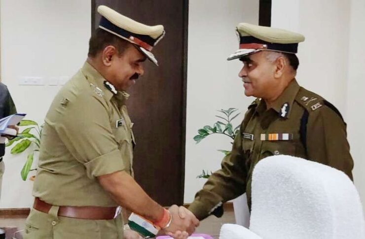 रिटायर्ड DGP डीएम अवस्थी को मिली संविदा नियुक्ति…आदेशईओडब्लू में ओएसडी बनाया जाएगा